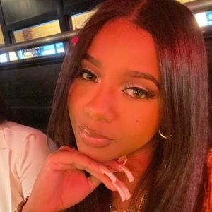 Meet your Posher, Kirsis